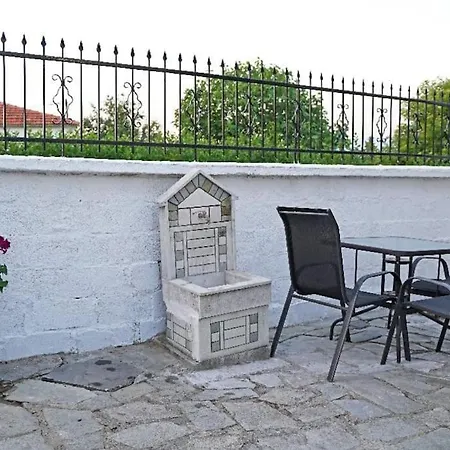 Village Villa, Agios Georgios Villa