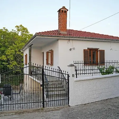 Луксозна вила Village Villa, Agios Georgios *