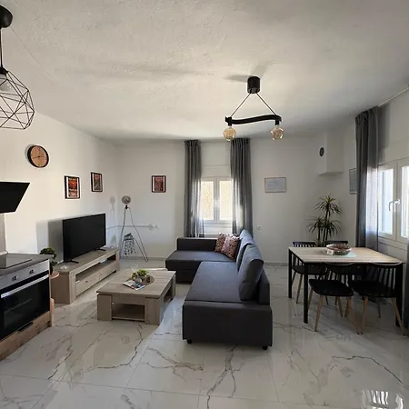 Village Villa, Agios Georgios Vila